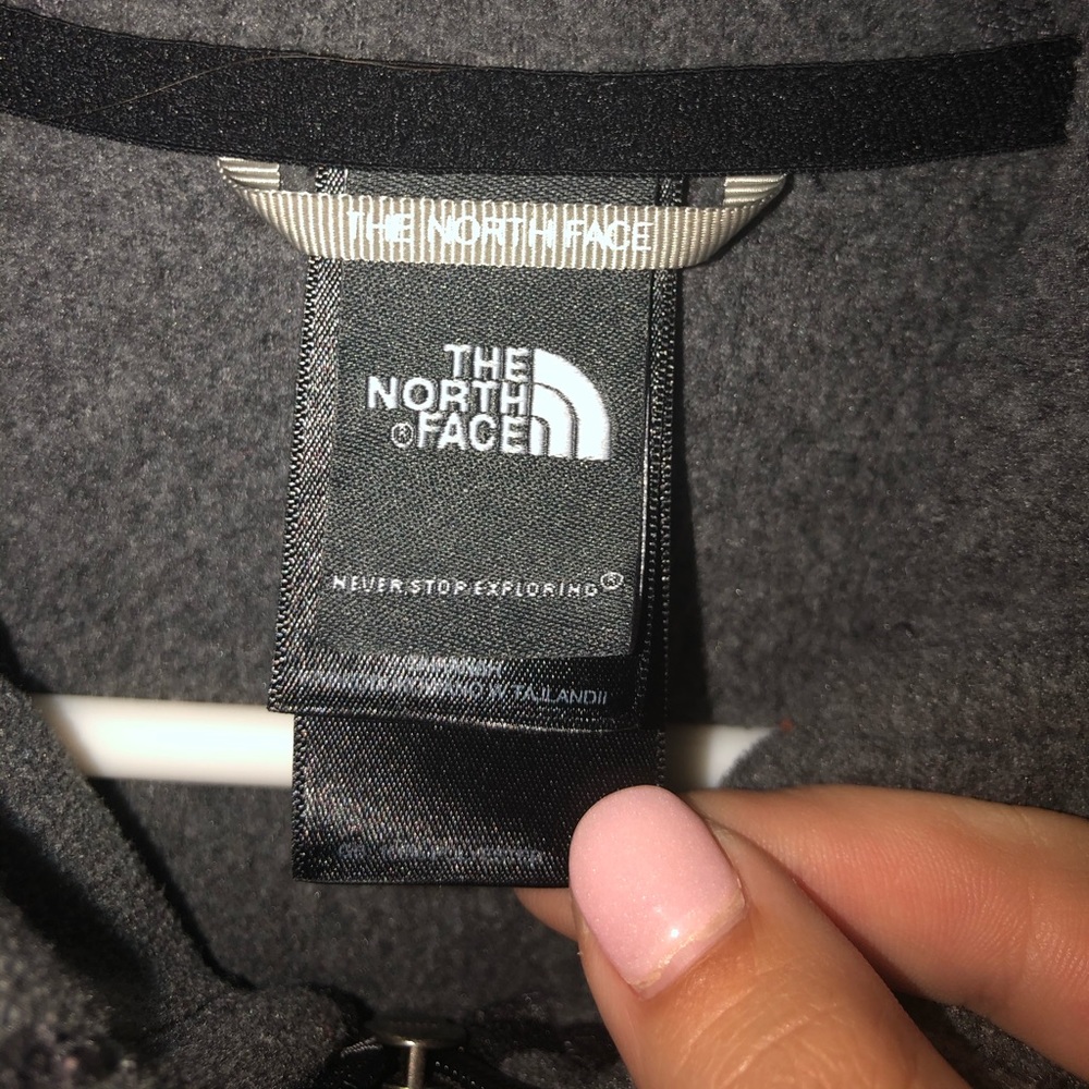 North Face jacket (zip up) - Picture 4 of 5